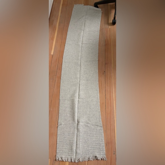 COS Wool Pleated Fringe Grey Scarf - Picture 6 of 9